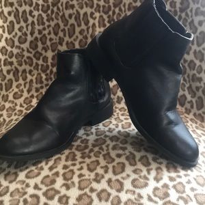 Women’s ankle boots